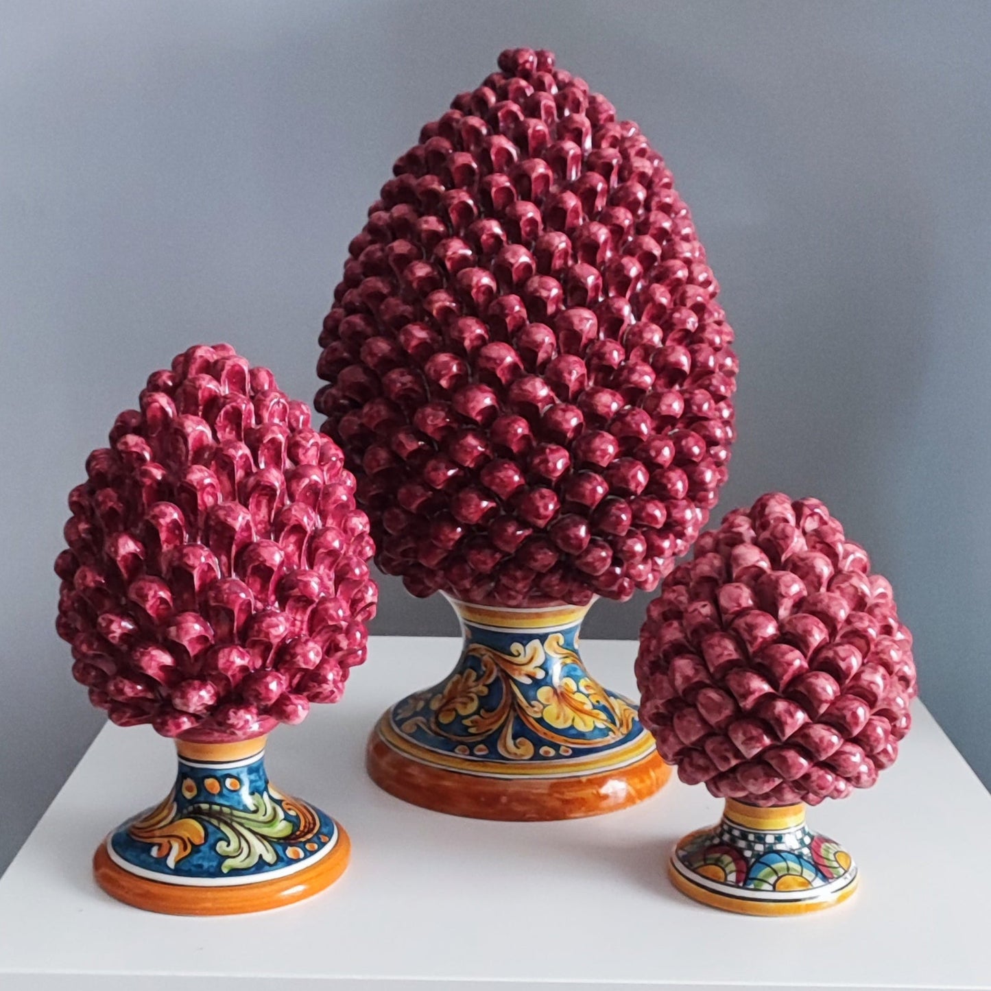 Ceramic home décor pine cone