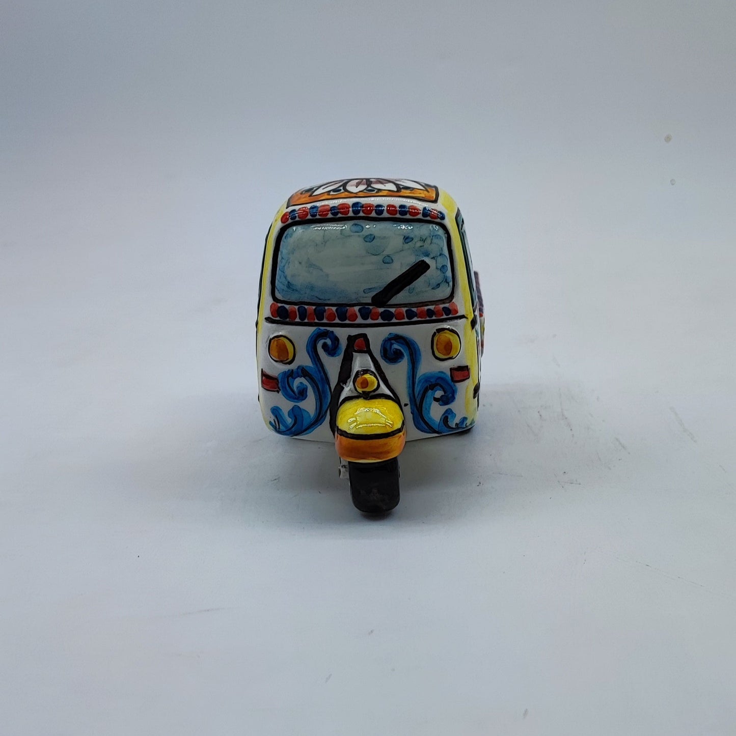 Handcrafted 13x9cm Caltagirone Piaggio Ape Ceramic Favor
