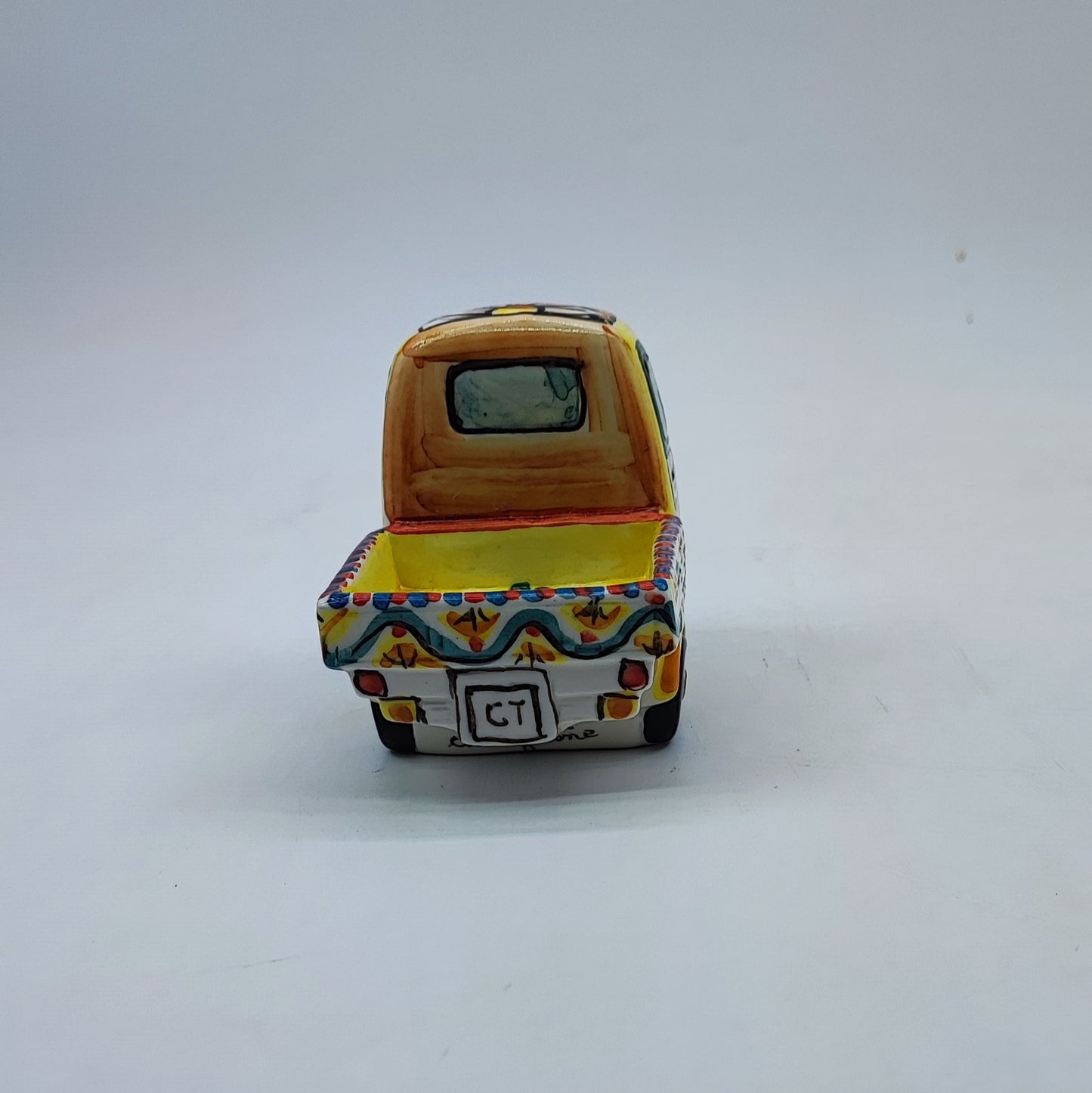 Handcrafted 13x9cm Caltagirone Piaggio Ape Ceramic Favor