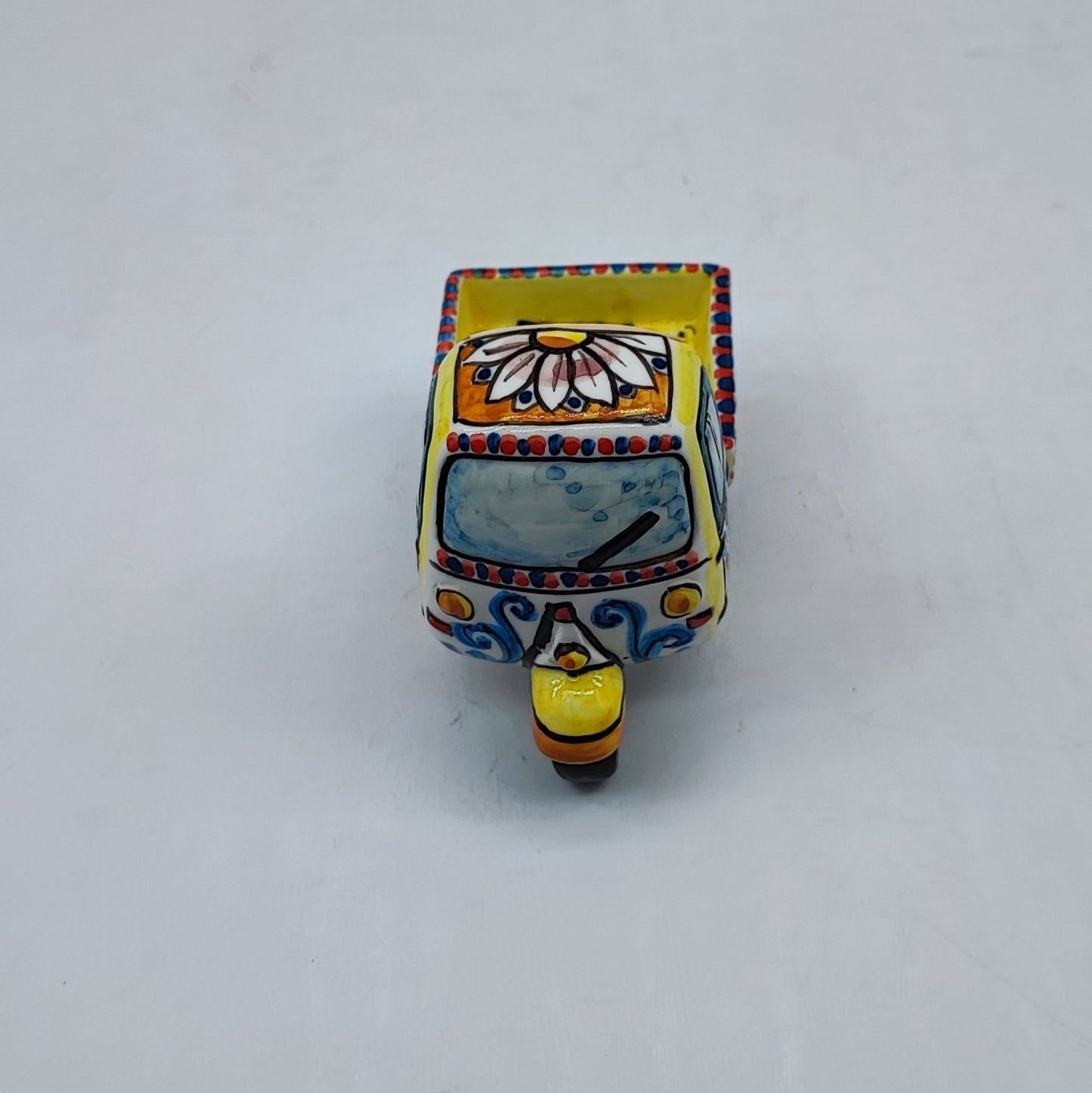 Handcrafted 13x9cm Caltagirone Piaggio Ape Ceramic Favor