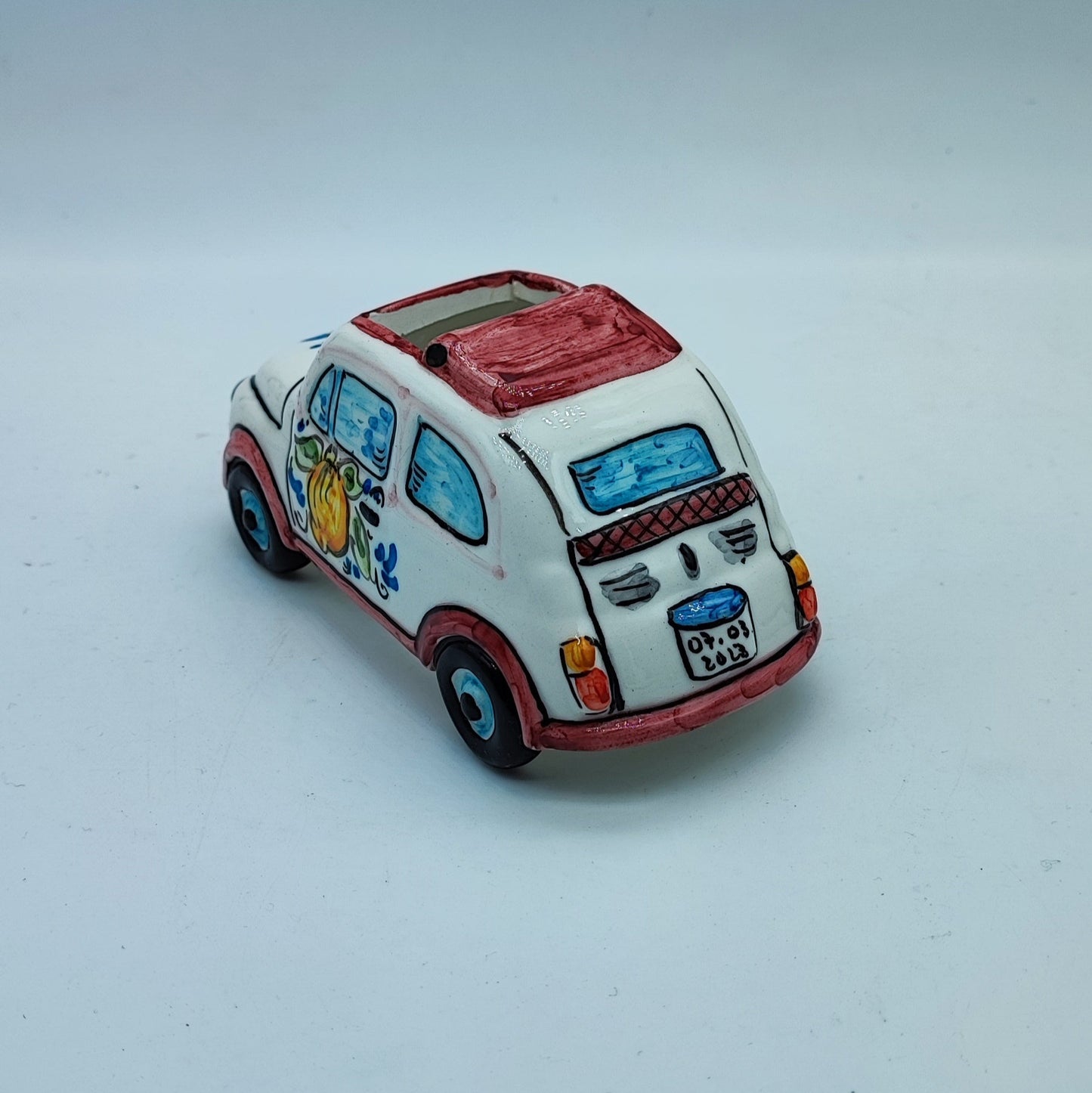 Cinquecento, Caltagirone ceramic vehicle
