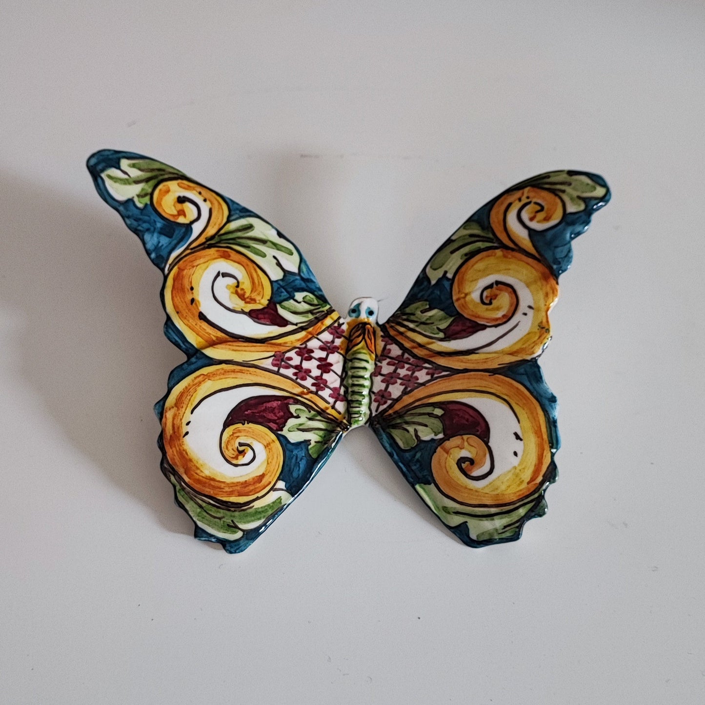 Handcrafted 15cm Caltagirone Butterfly Ceramic Favor