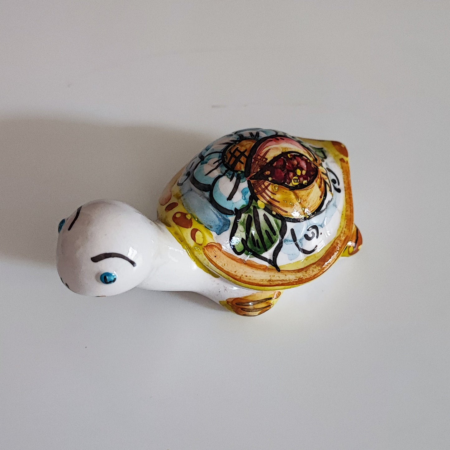 Handcrafted 10-11cm Caltagirone Ceramic Turtle Favor