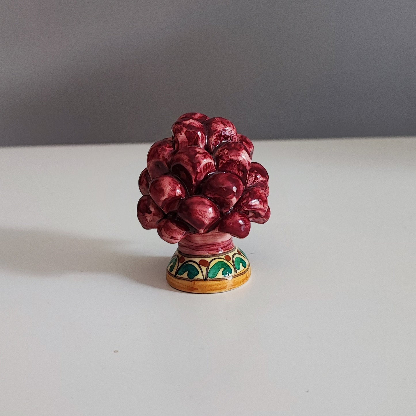 Handcrafted 6cm Caltagirone Pine Cone Ceramic Favor