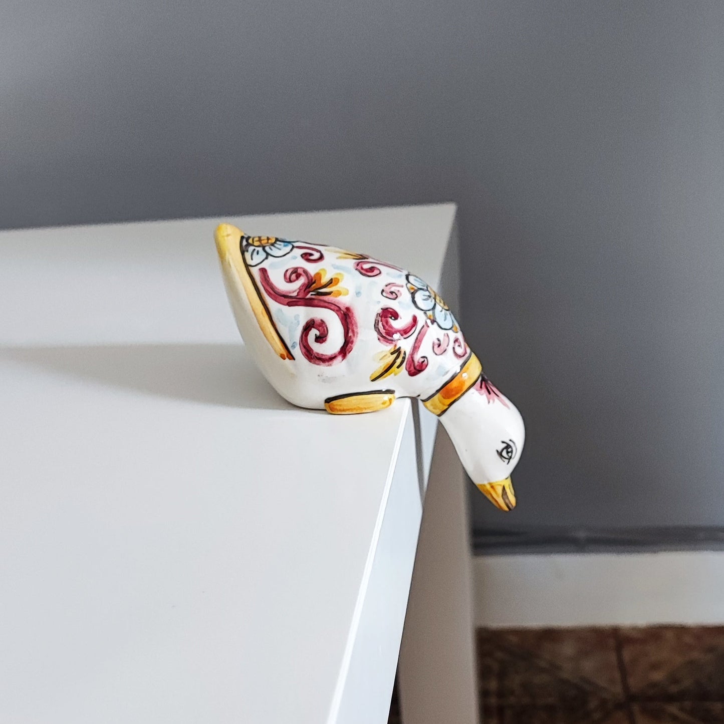 Handcrafted 14cm Caltagirone Ceramic Long Neck Duck Favor