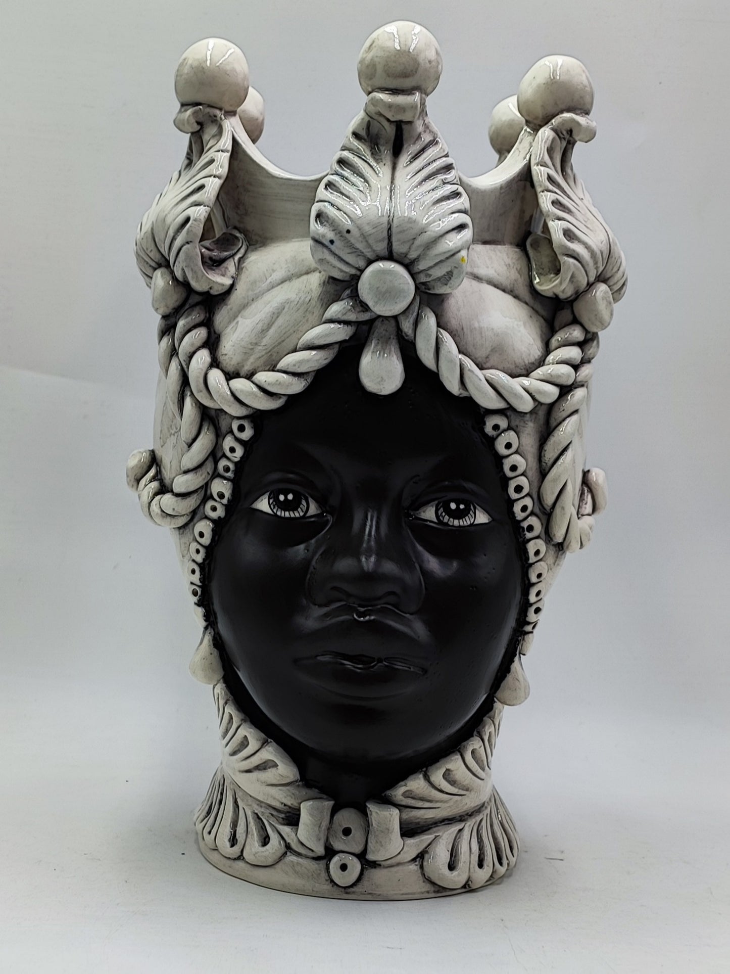 Regal Sicilian Moor’s Heads – Antique-Style Black Matte Couple, 42/43 cm (16.5/17 in)