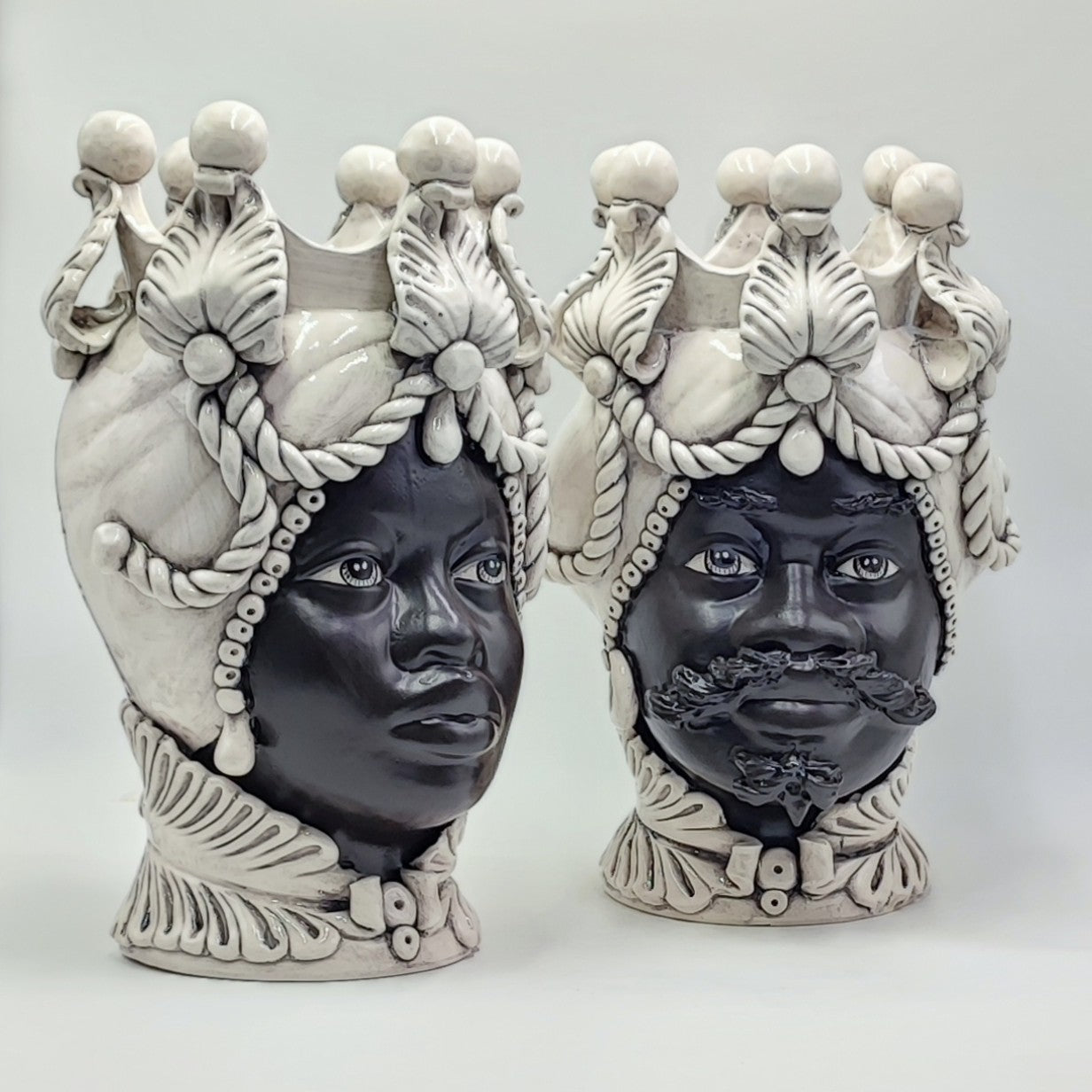 Regal Sicilian Moor’s Heads – Antique-Style Black Matte Couple, 42/43 cm (16.5/17 in)