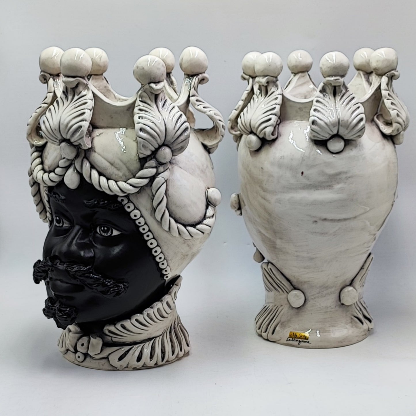 Regal Sicilian Moor’s Heads – Antique-Style Black Matte Couple, 42/43 cm (16.5/17 in)