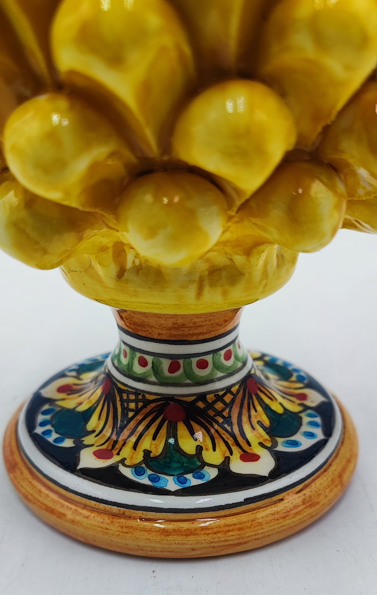 Handcrafted Ceramic Pine Cone - A Stunning Art Piece for Home Decor Enthusiasts and Italian Pottery Collectors
