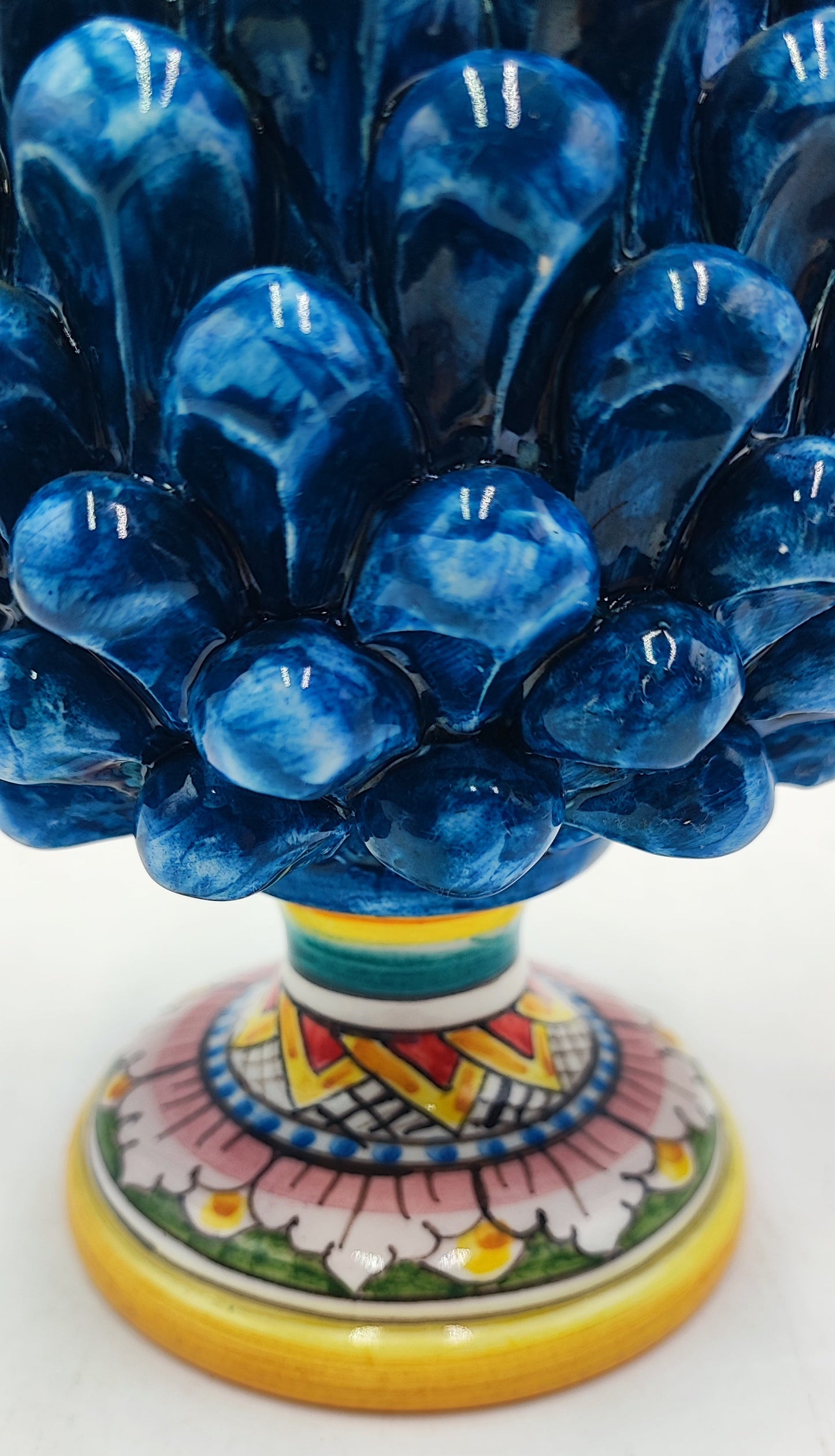 Handcrafted Ceramic Pine Cone - A Stunning Art Piece for Home Decor Enthusiasts and Italian Pottery Collectors