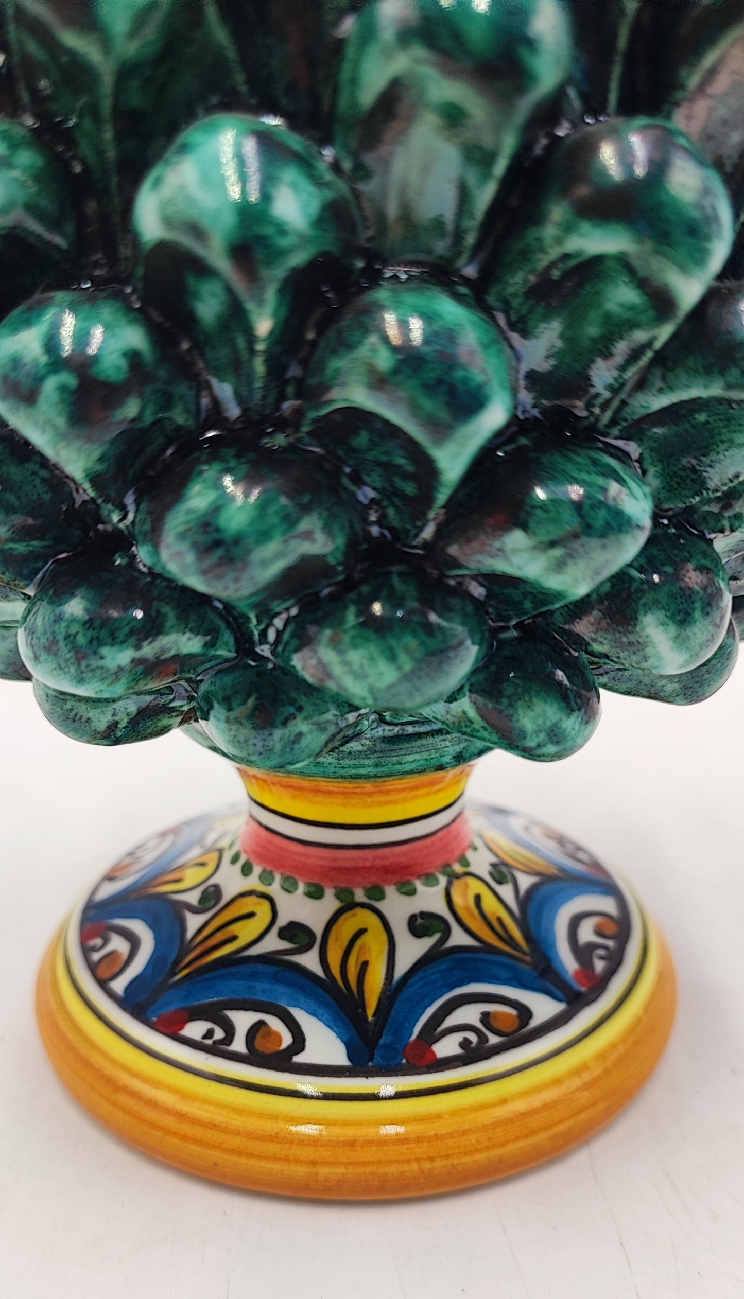 Handcrafted Ceramic Pine Cone - A Stunning Art Piece for Home Decor Enthusiasts and Italian Pottery Collectors