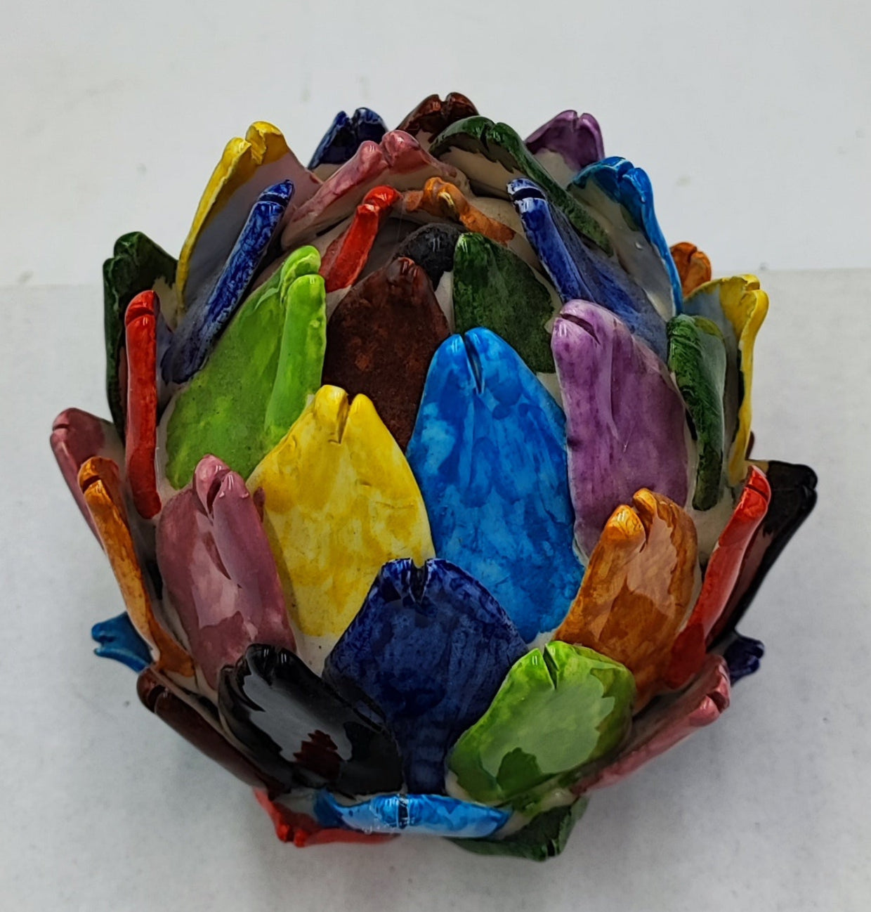 Caltagirone Mother of Pearl Artichoke 15/16cm (5.9"–6.3") – Handcrafted Sicilian Ceramic – Iridescent Glaze Ornament