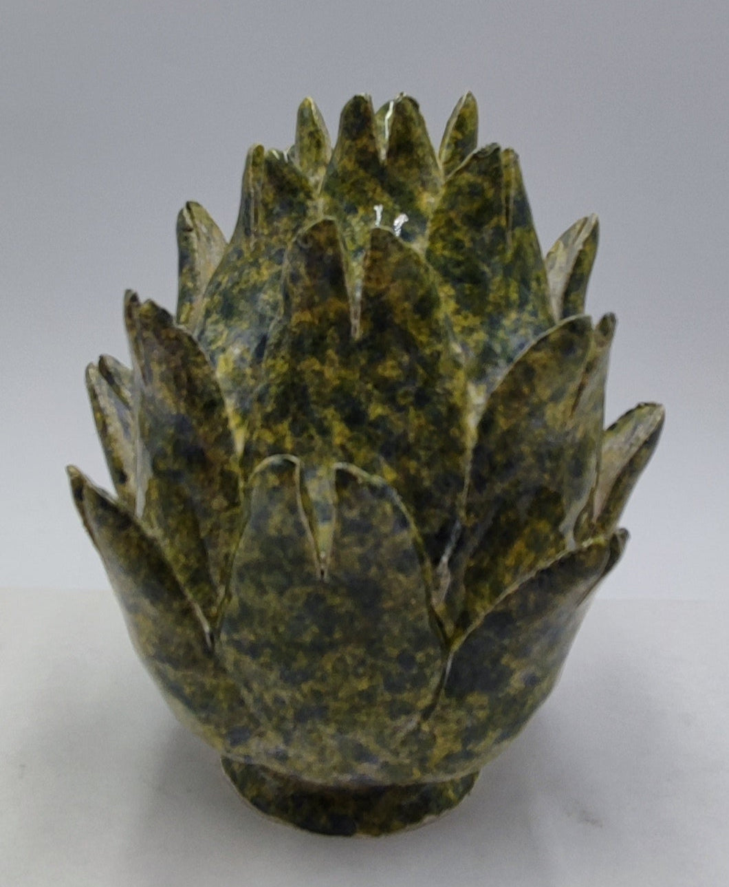Handcrafted Caltagirone Ceramic Artichoke – 15/16 cm (5.9"–6.3") of Sicilian Elegance