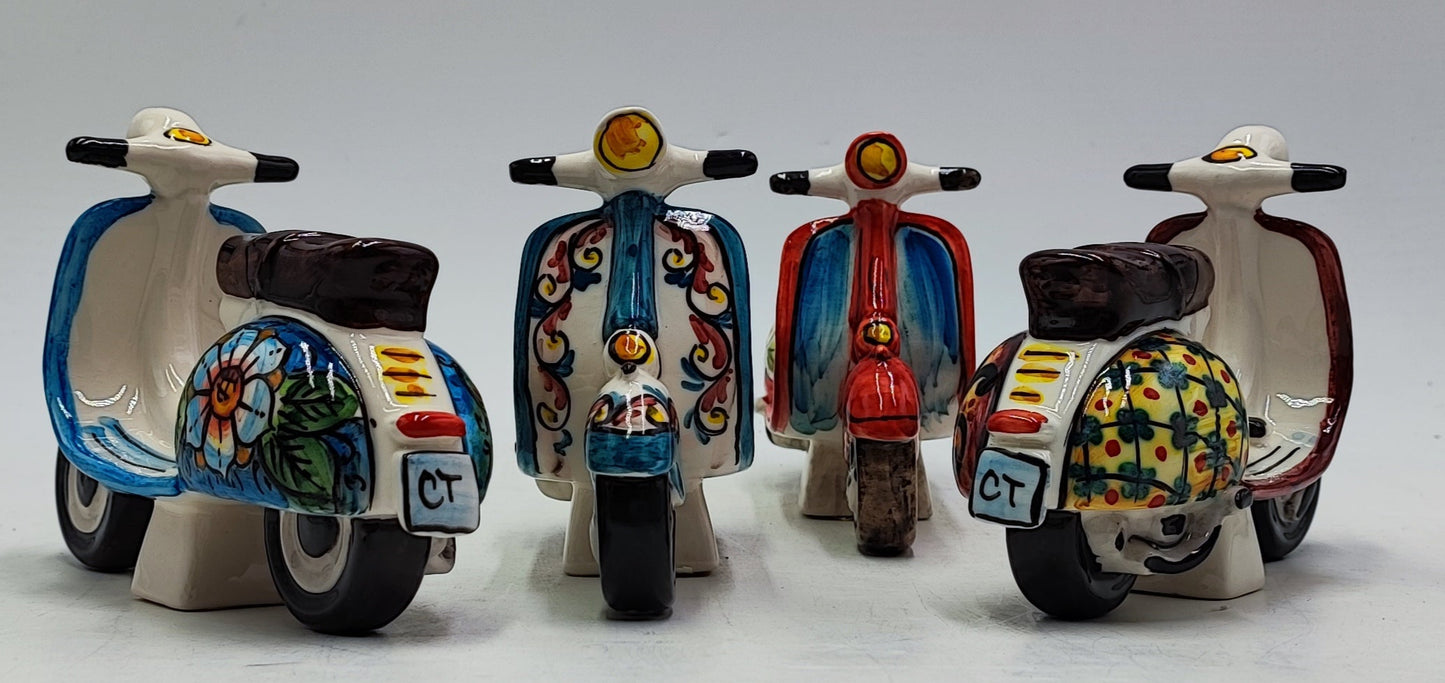 1970s Vespa in Caltagirone Ceramic (17 cm in Length, 12 cm in Height)