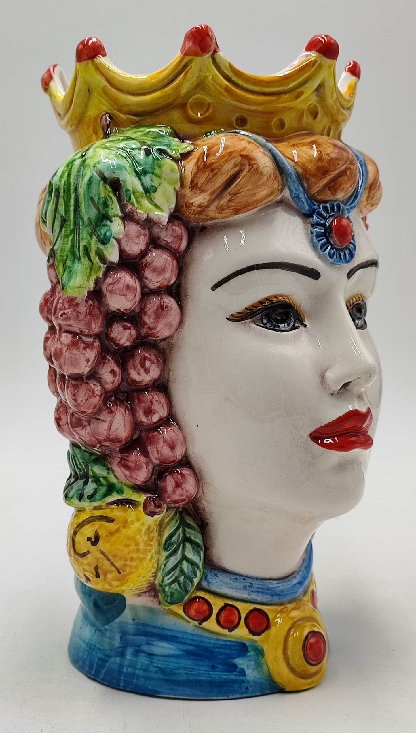 Ceramica di Caltagirone " Sicilian Moorish heads" Greek style 25H