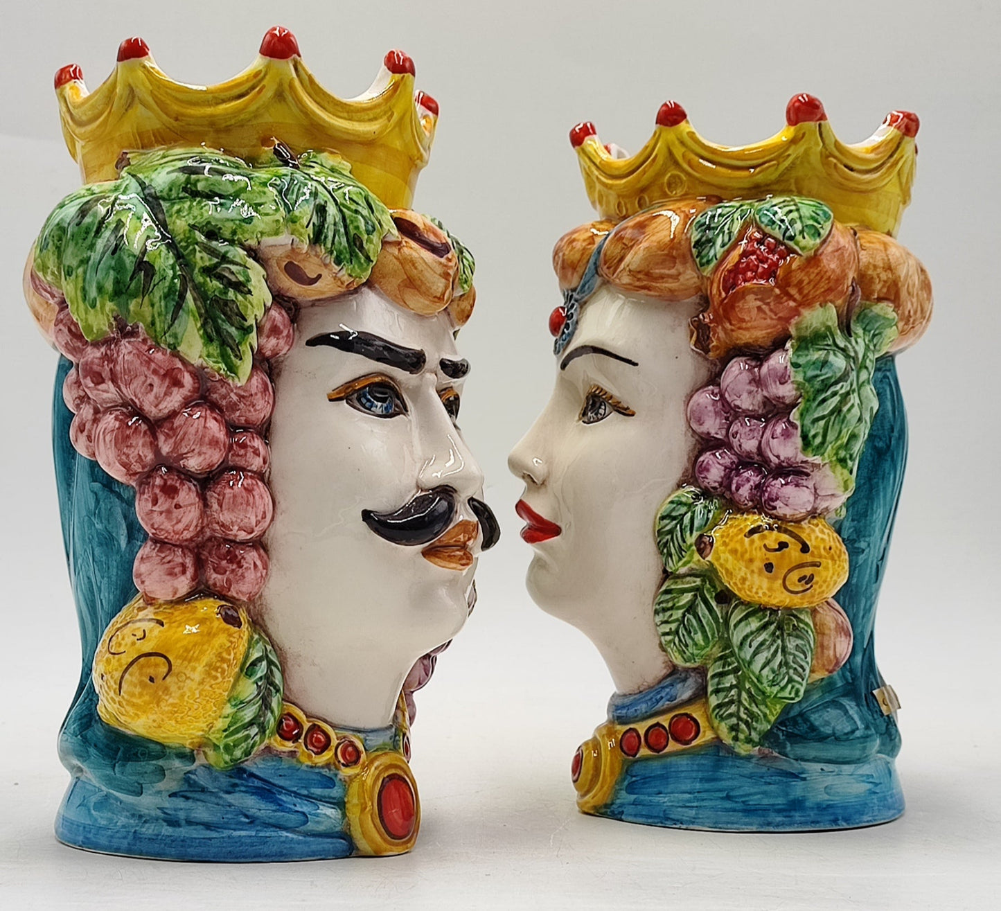 Ceramica di Caltagirone " Sicilian Moorish heads" Greek style 25H