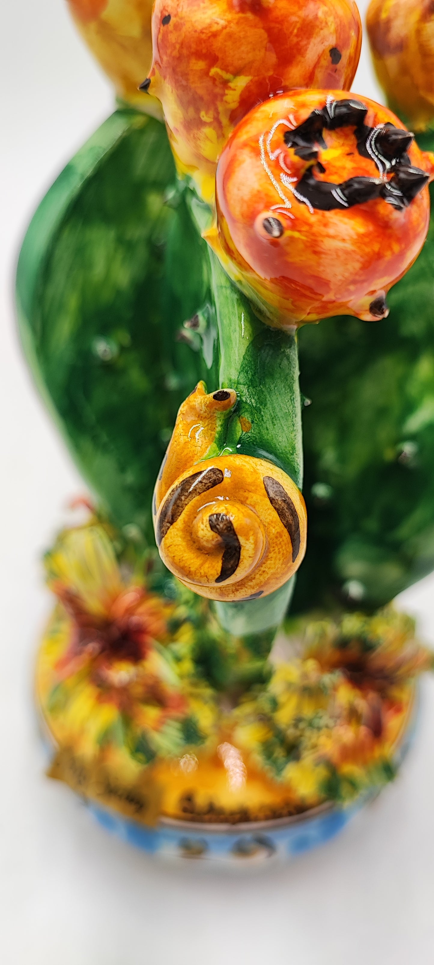 Ceramica di Caltagirone Prickly Pear Sculpture – 20 cm (7.8”) Height, 11 cm (4.3”) Width