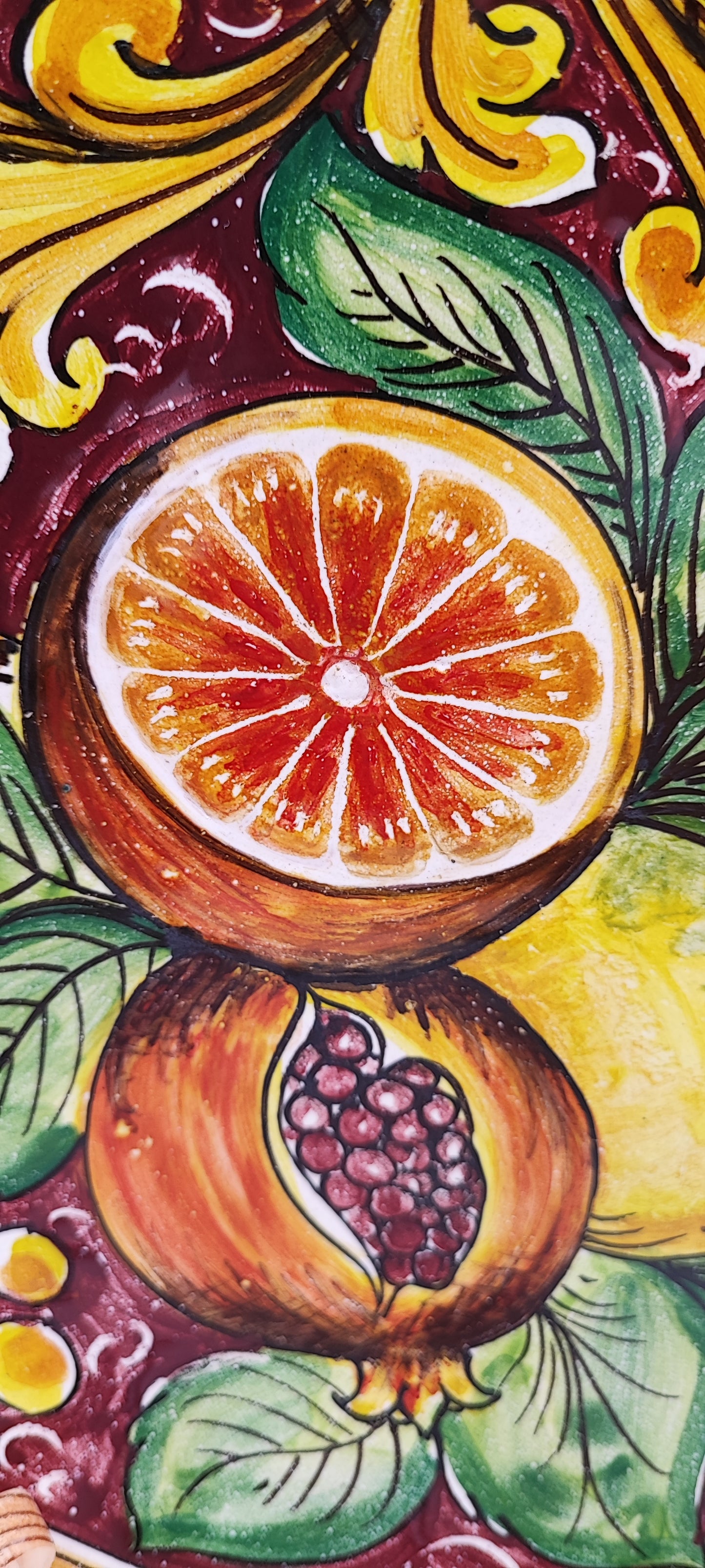 Elegant Caltagirone Ceramic Plates - Sicilian Art for a Unique Table Setting