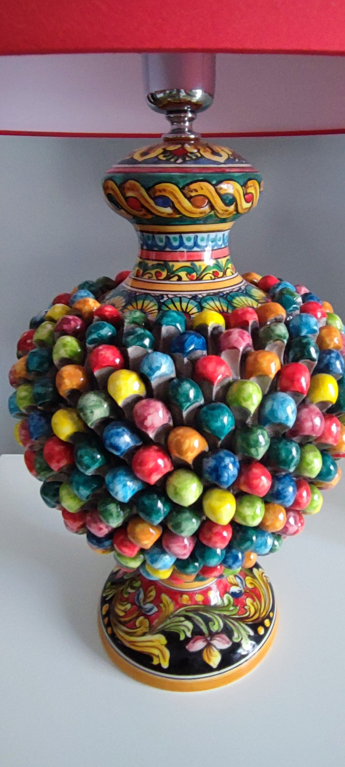 Pinecone lamp