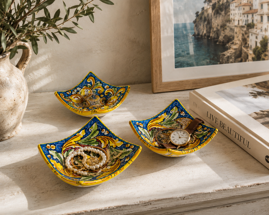 Handmade Sicilian Ceramic Catchall Tray | Ceramica di Caltagirone | Italian Svuotatasche | Decorative Key Bowl | Made in Sicily