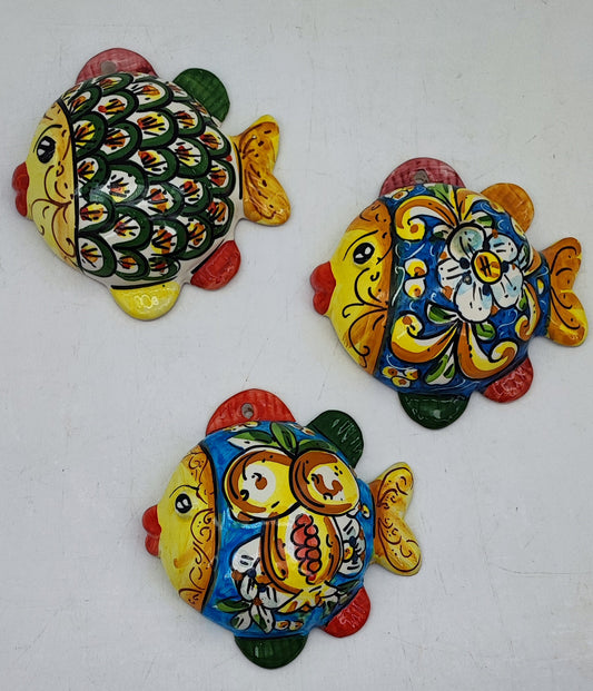 Handmade Sicilian Ceramic Fish Wall Plaque 15 x 14 cm | Ceramica di Caltagirone | Italian Wall Decor | Mediterranean Coastal Art | Made in Sicily