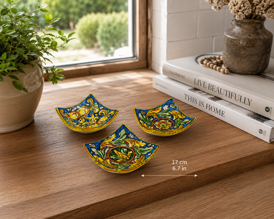 Handmade Sicilian Ceramic Catchall Tray | Ceramica di Caltagirone | Italian Svuotatasche | Decorative Key Bowl | Made in Sicily