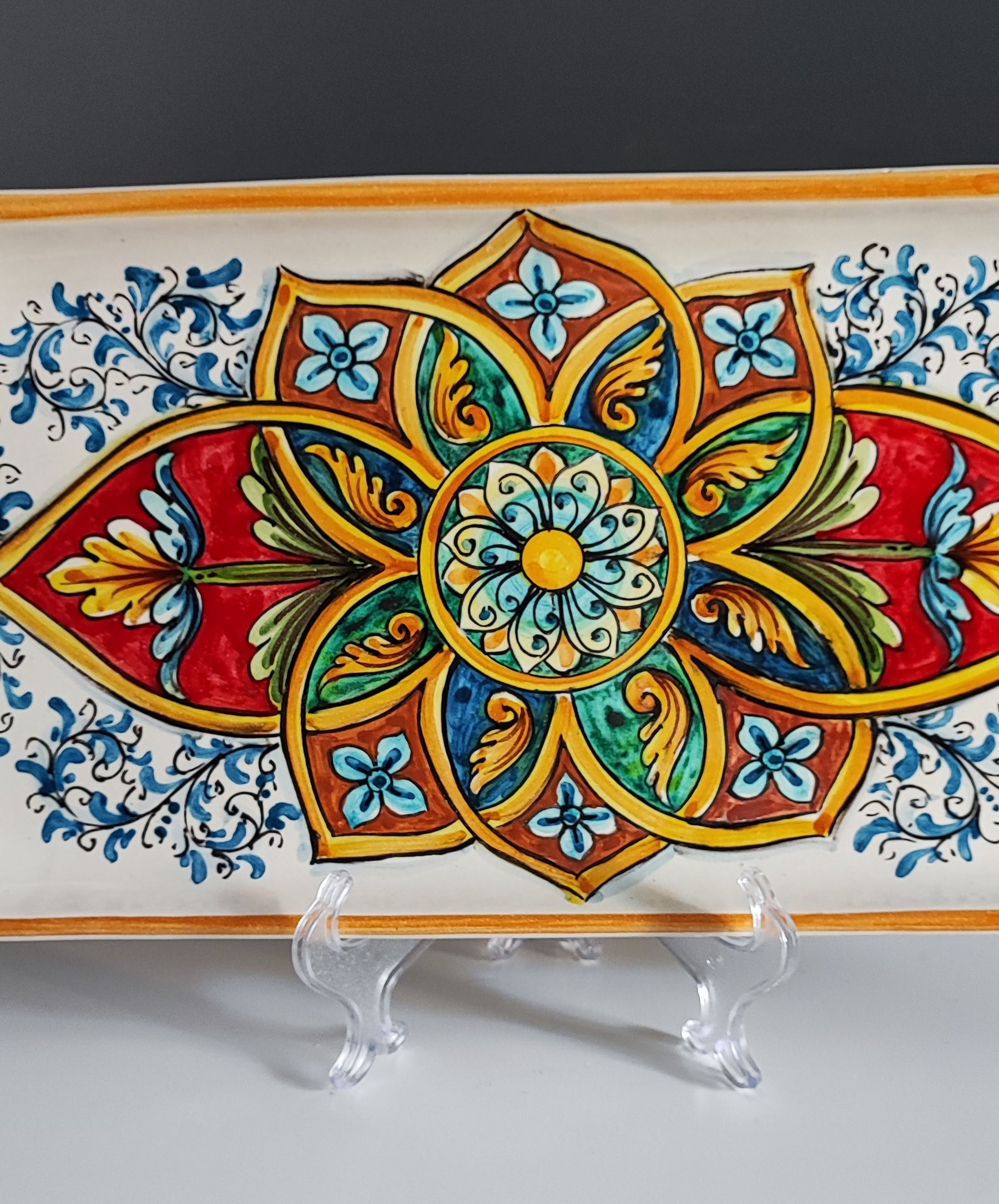 Home decor accents