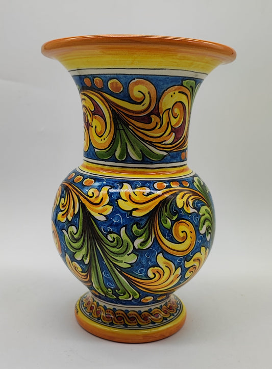 Sicilian Splendor: Caltagirone's Floral Charm from Ceramica di Caltagirone 31cm