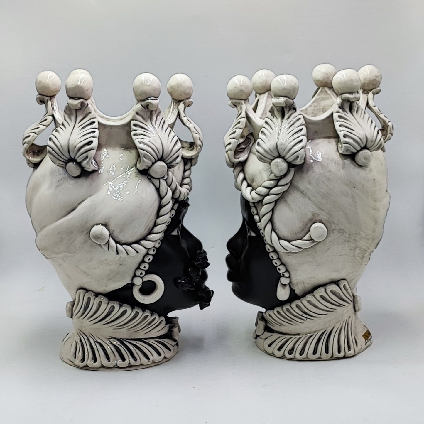 Regal Sicilian Moor’s Heads – Antique-Style Black Matte Couple, 42/43 cm (16.5/17 in)