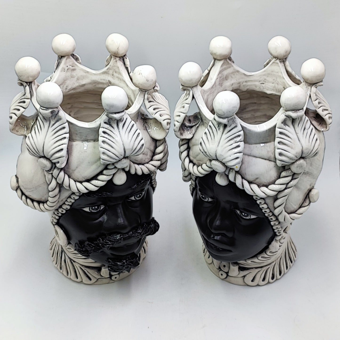 Regal Sicilian Moor’s Heads – Antique-Style Black Matte Couple, 42/43 cm (16.5/17 in)