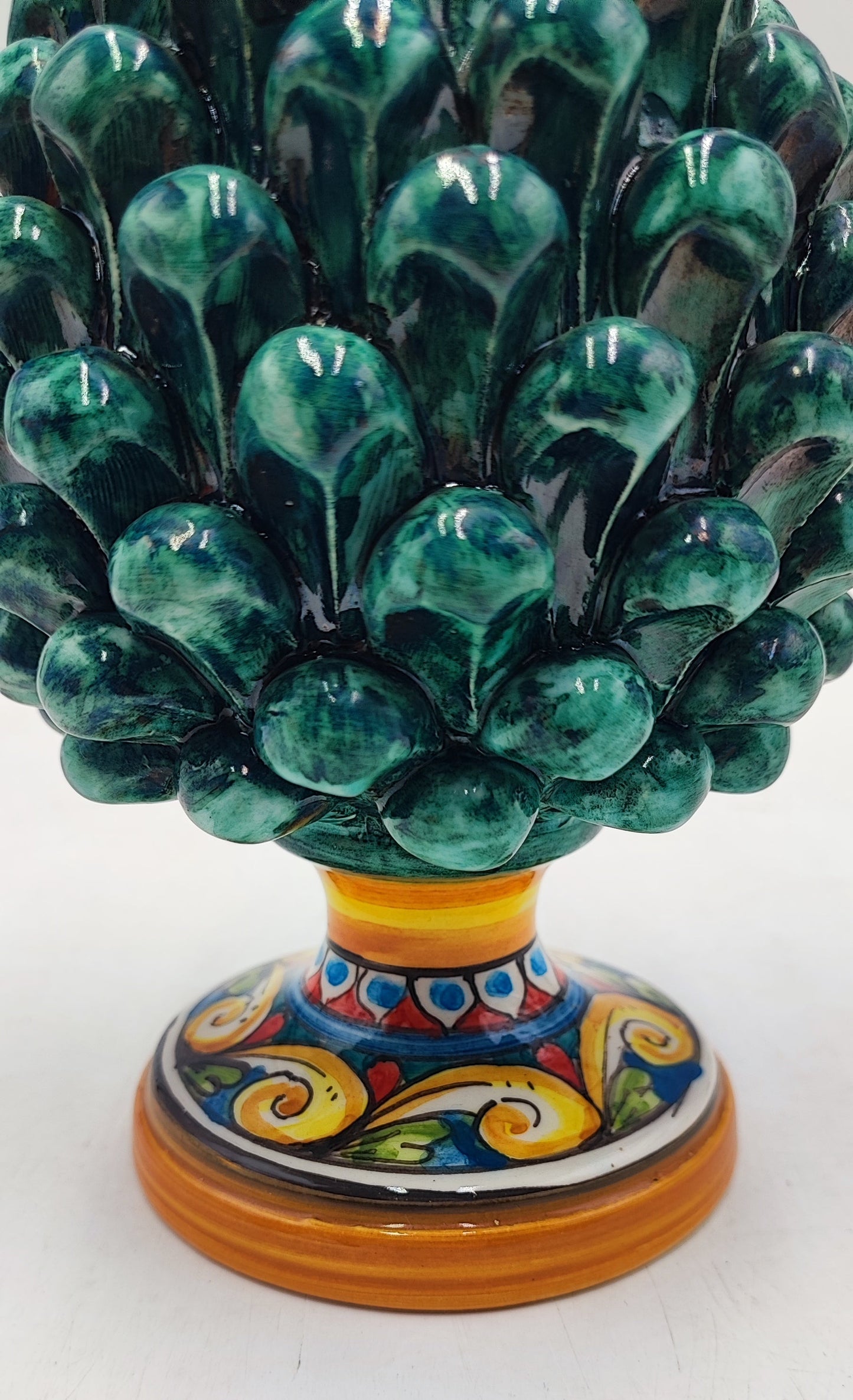 Handcrafted Ceramic Pine Cone - A Stunning Art Piece for Home Decor Enthusiasts and Italian Pottery Collectors