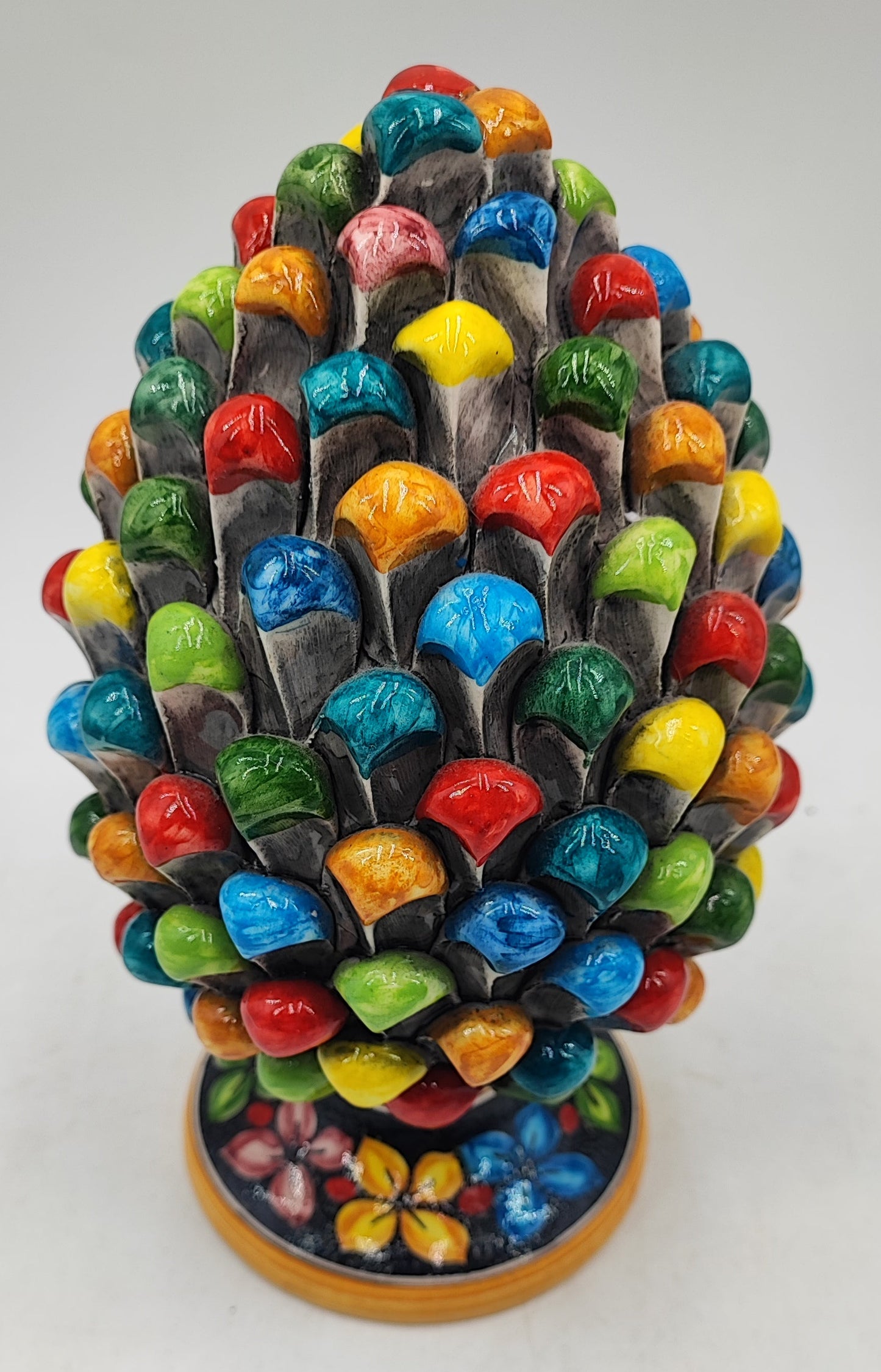 Handcrafted Sicilian Ceramic Pine Cone: Mediterranean Home Decor (26/27 cm)