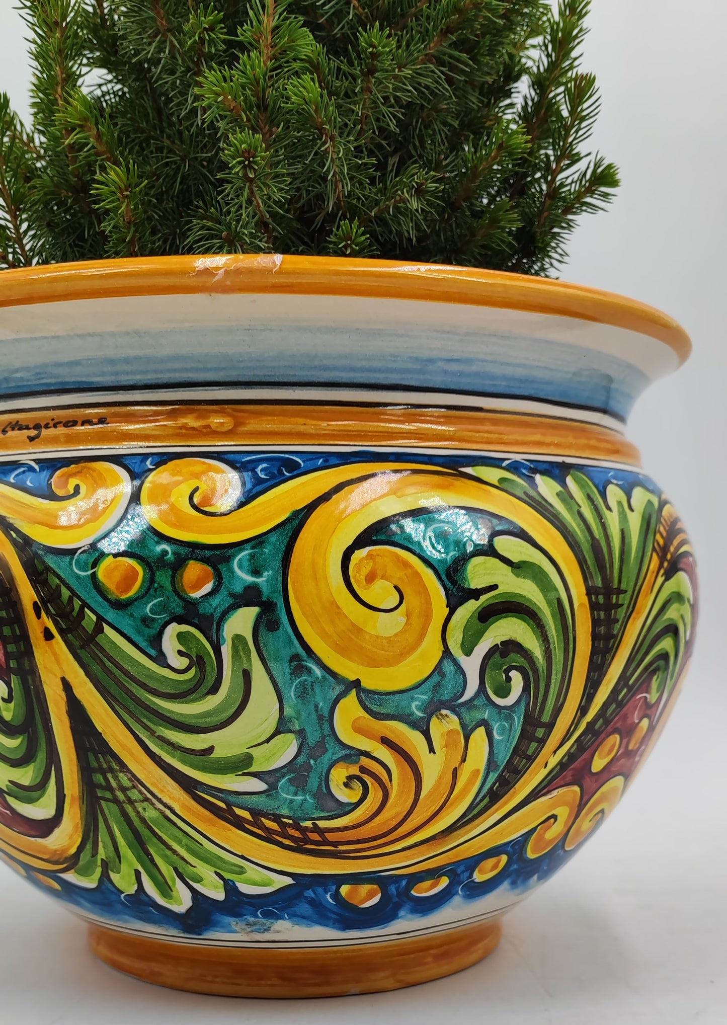 Caltagirone Acqua Green Ceramic vase holder 27cm