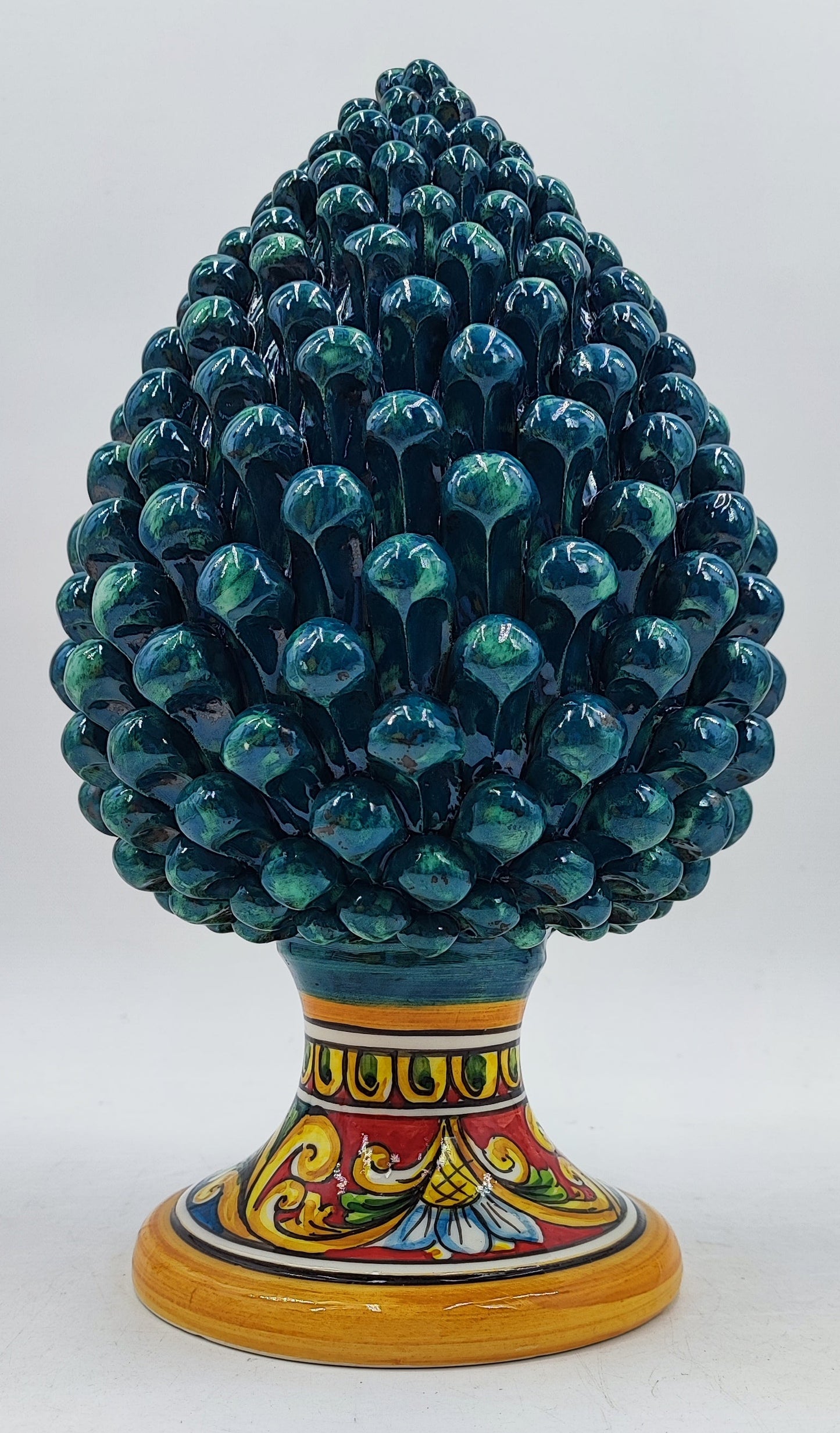 Handcrafted Sicilian Ceramic Pine Cone: Rustic Home Decor (30/32 cm)