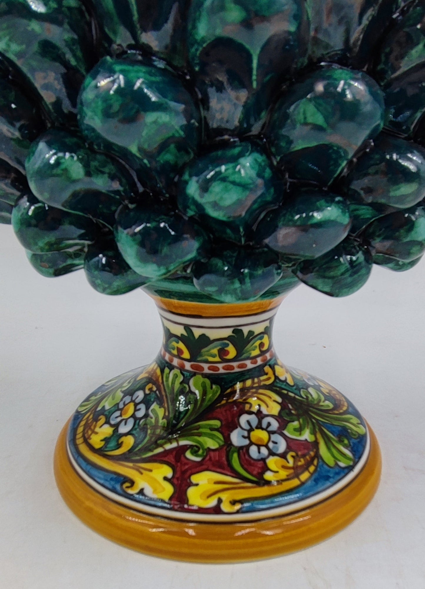 Handcrafted Sicilian Ceramic Pine Cone: Rustic Home Decor 30/31 CM