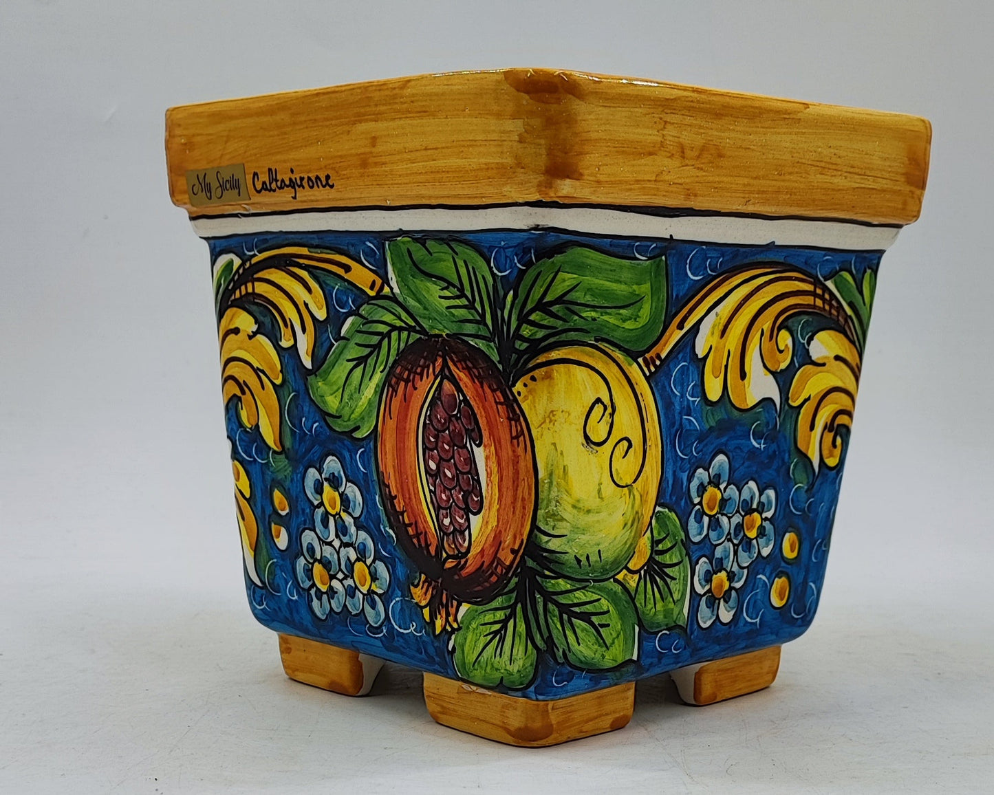 Ceramica di Caltagirone Square Planter – 17cm (6.7 inches) – Handcrafted Sicilian Ceramic Pot
