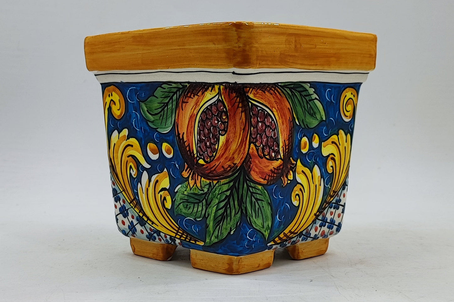 Ceramica di Caltagirone Square Planter – 17cm (6.7 inches) – Handcrafted Sicilian Ceramic Pot