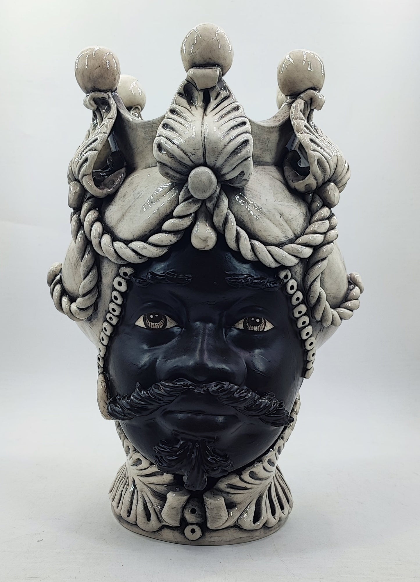 Regal Sicilian Moorish Heads – 42/43 cm