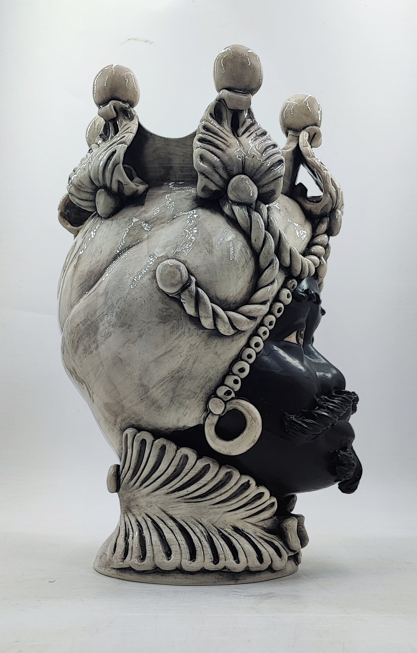 Regal Sicilian Moorish Heads – 42/43 cm
