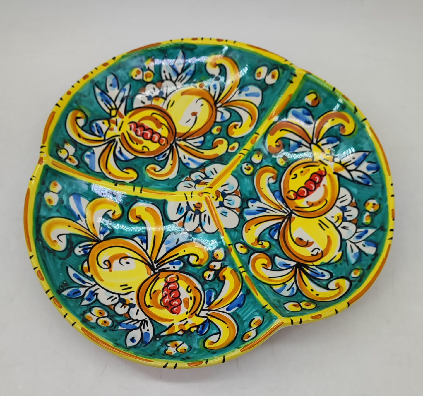 Handmade Sicilian 28 cm 3-Section Ceramic Serving Bowl | Ceramica di Caltagirone | Italian Antipasti Bowl | Olive & Snack Serving Dish | Made in Sicily