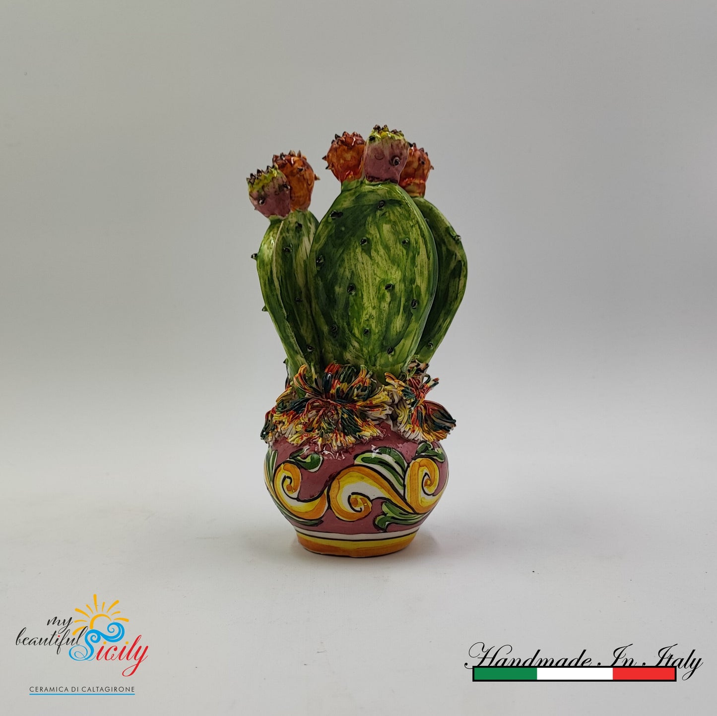 Sicilian ceramics cactus