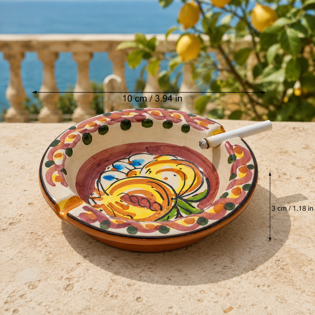 Hand-Painted Sicilian Ceramic Ashtray 10 cm – Italian Caltagirone Pottery
