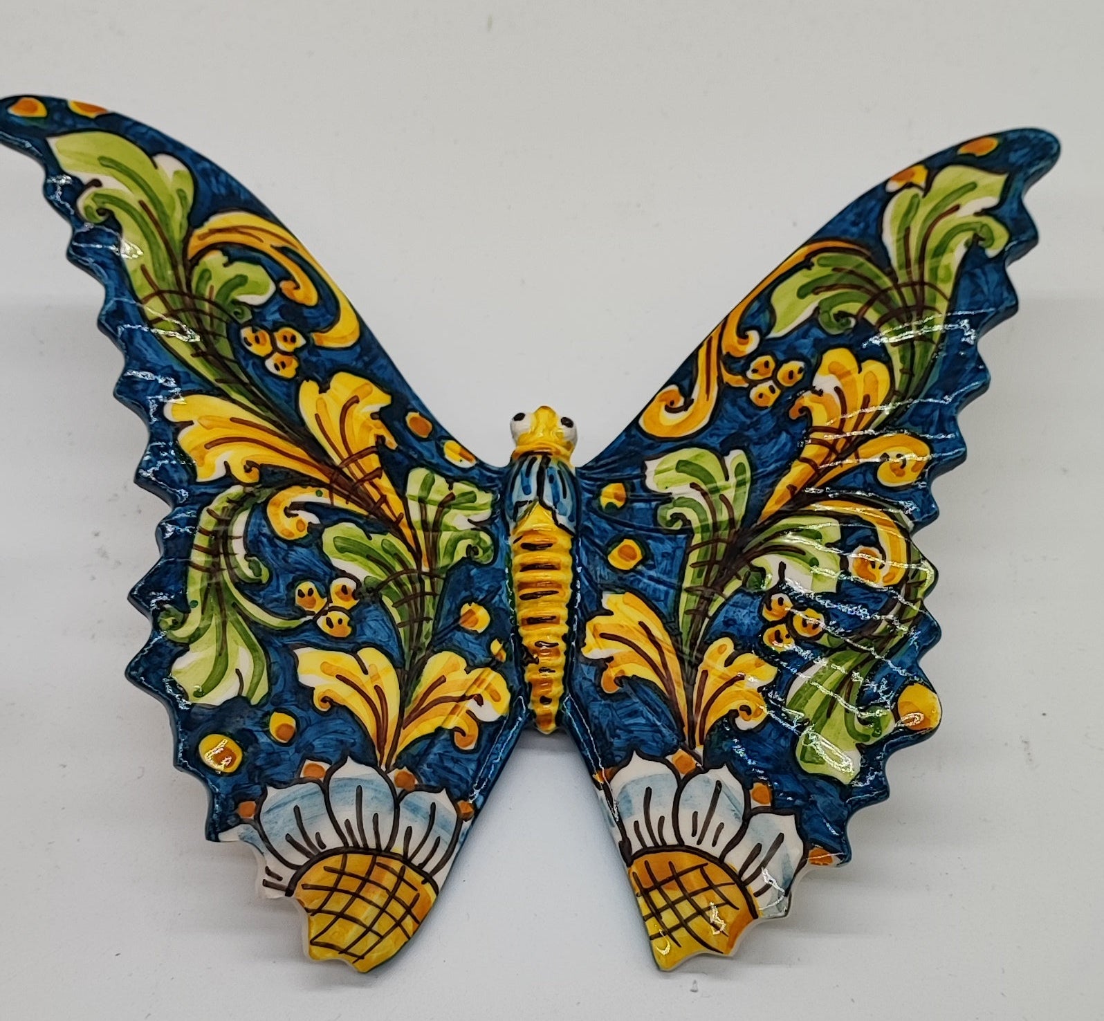 farfalla-siciliana-multicolore-floreale
