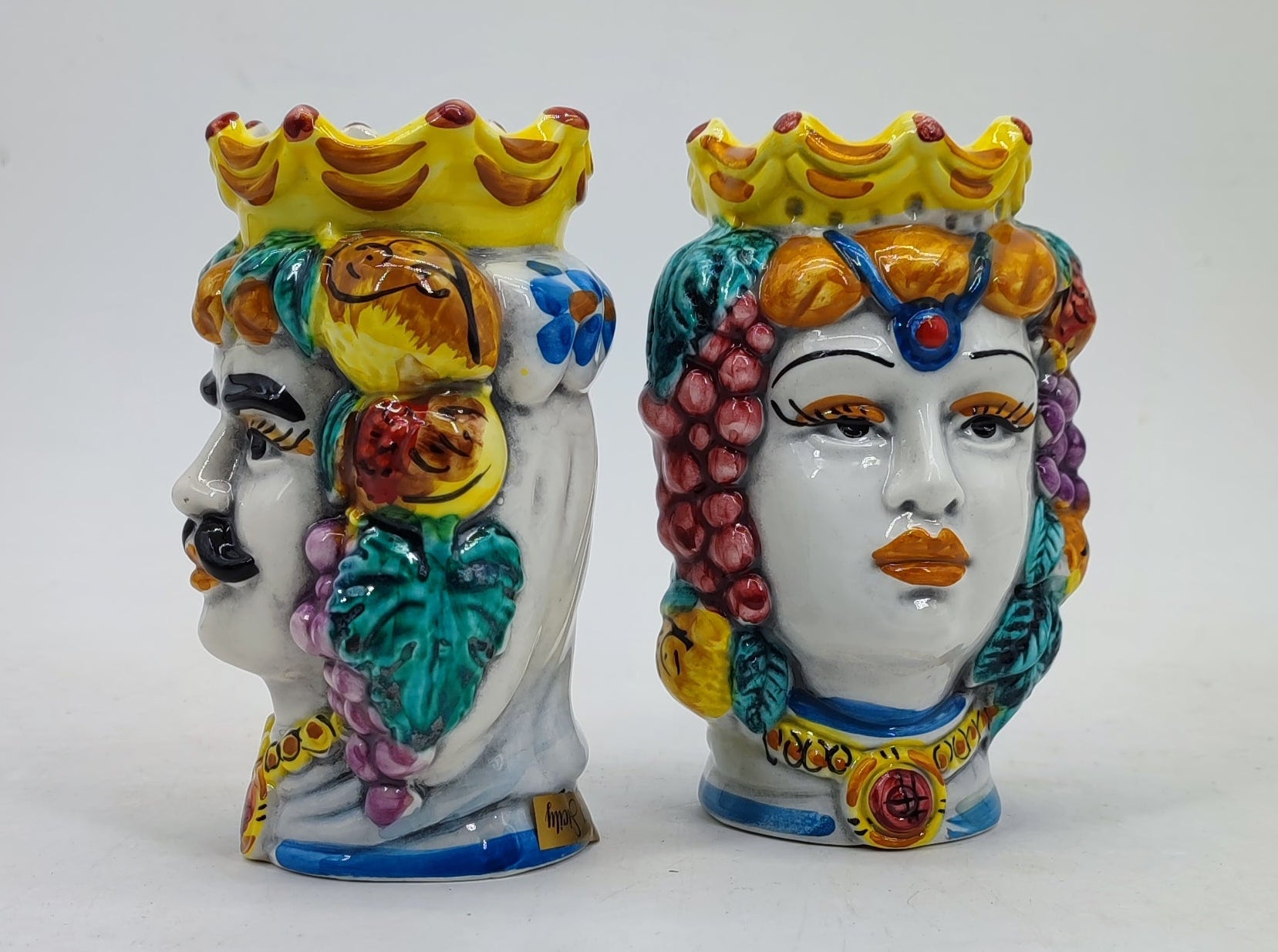 Small female Sicilian Moor’s Head ceramic vase decorated with a crown, grapes, lemons and leaves