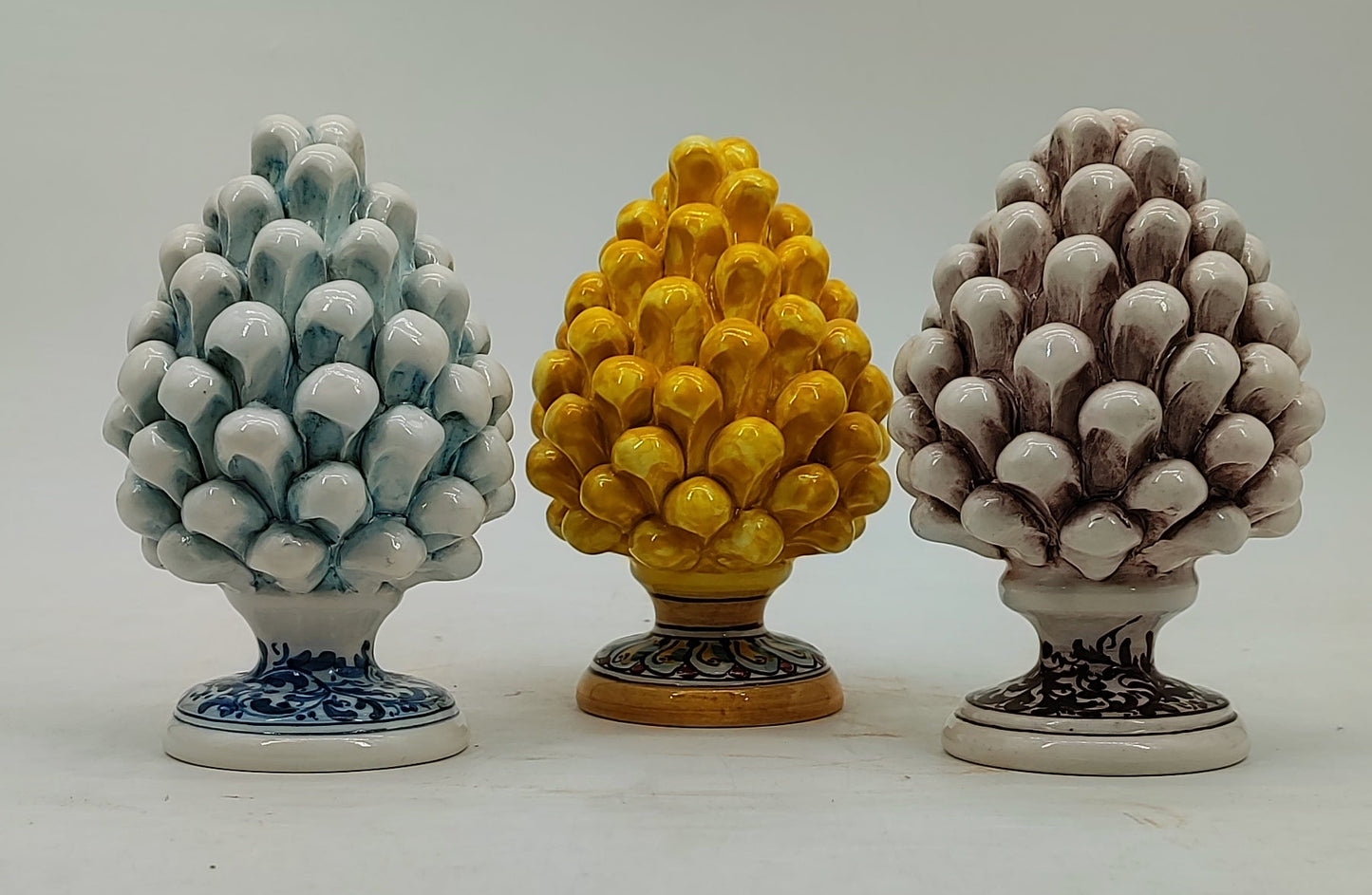 Handmade Sicilian Ceramic Pine Cone 15 cm – Antique Mediterranean Decor