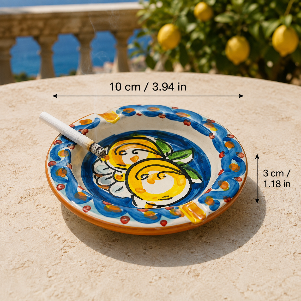Hand-Painted Sicilian Ceramic Ashtray 10 cm – Italian Caltagirone Pottery