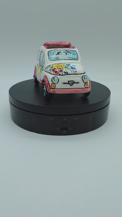Cinquecento, Caltagirone ceramic vehicle