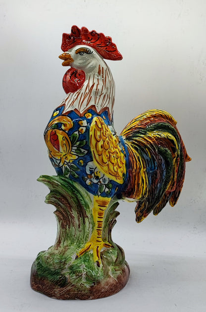 	Authentic Sicilian majolica rooster handmade and painted in Caltagirone